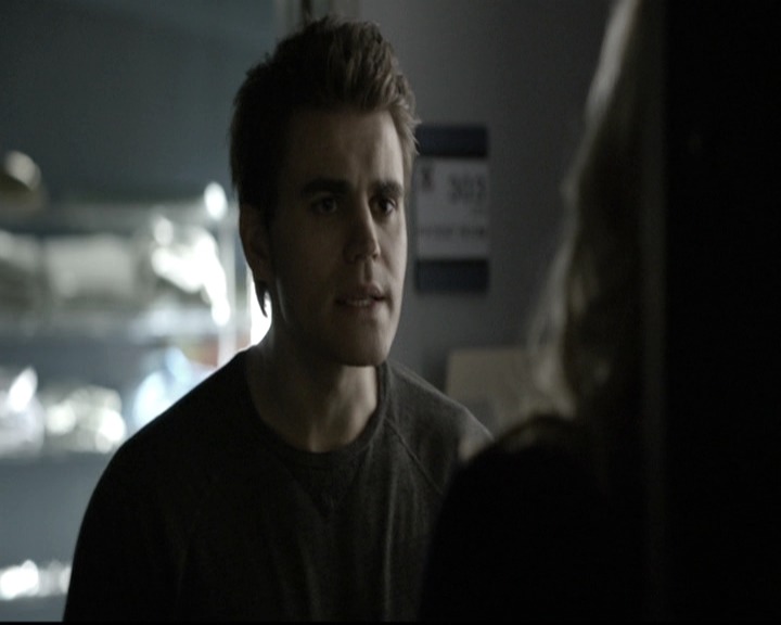 VampireDiariesWorld-dot-nl_6x12PrayerForTheDying0661.jpg