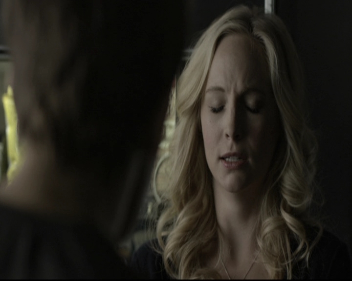 VampireDiariesWorld-dot-nl_6x12PrayerForTheDying0669.jpg