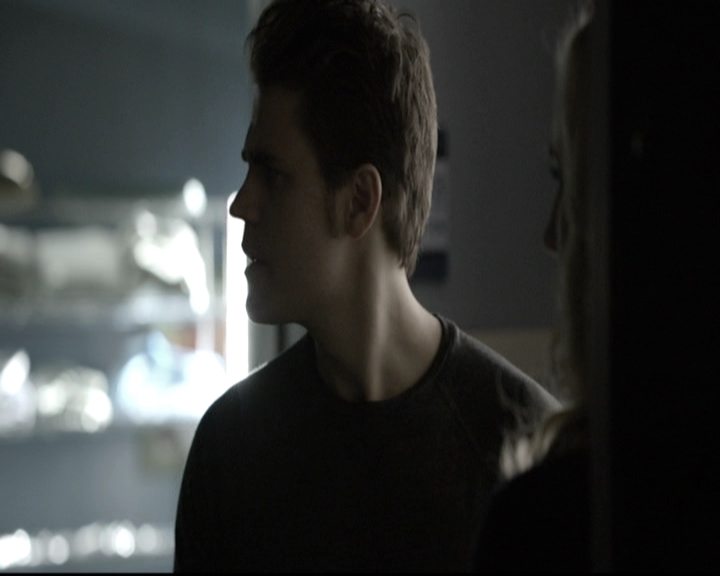 VampireDiariesWorld-dot-nl_6x12PrayerForTheDying0680.jpg