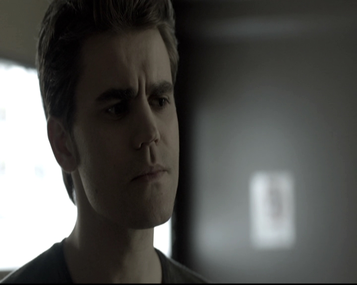 VampireDiariesWorld-dot-nl_6x12PrayerForTheDying0736.jpg