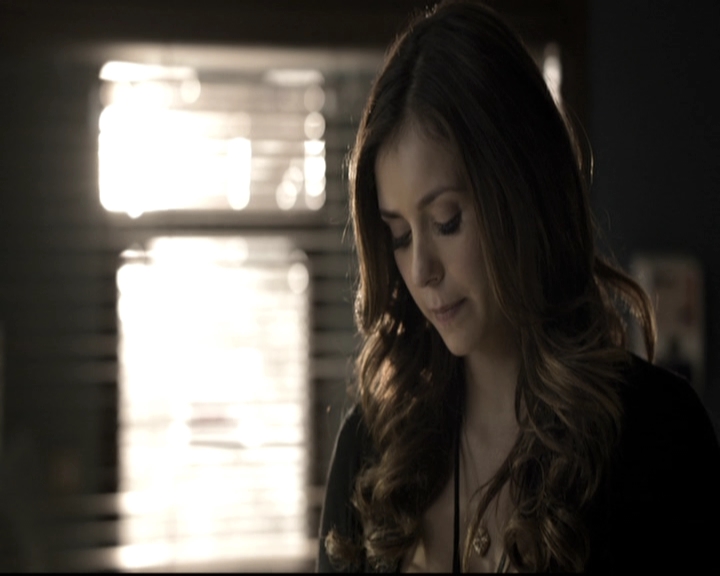 VampireDiariesWorld-dot-nl_6x12PrayerForTheDying0784.jpg