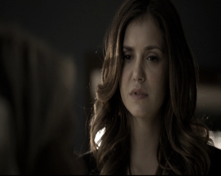 VampireDiariesWorld-dot-nl_6x12PrayerForTheDying0792.jpg