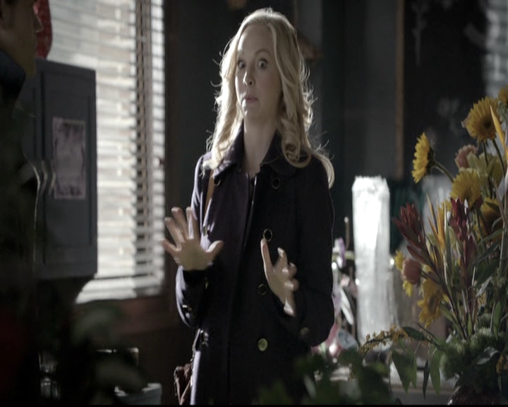 VampireDiariesWorld-dot-nl_6x12PrayerForTheDying0840.jpg