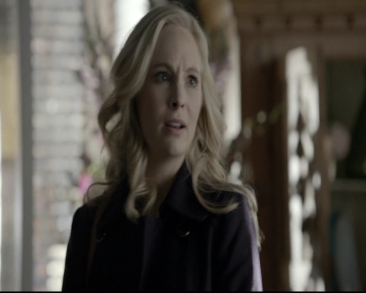 VampireDiariesWorld-dot-nl_6x12PrayerForTheDying0849.jpg