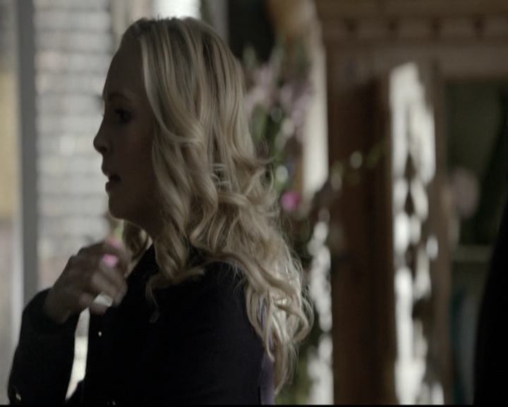 VampireDiariesWorld-dot-nl_6x12PrayerForTheDying0850.jpg