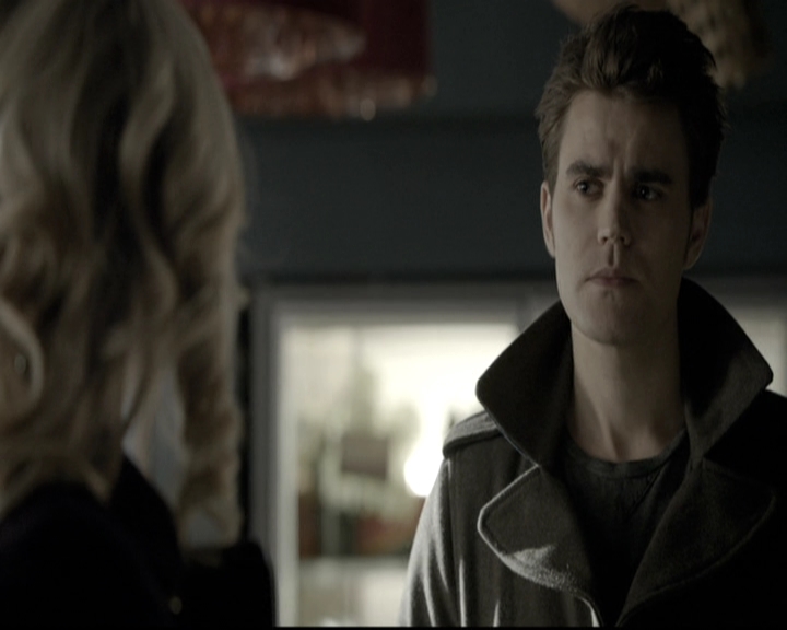 VampireDiariesWorld-dot-nl_6x12PrayerForTheDying0856.jpg