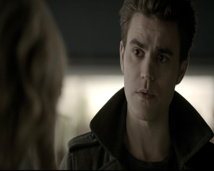 VampireDiariesWorld-dot-nl_6x12PrayerForTheDying0865.jpg