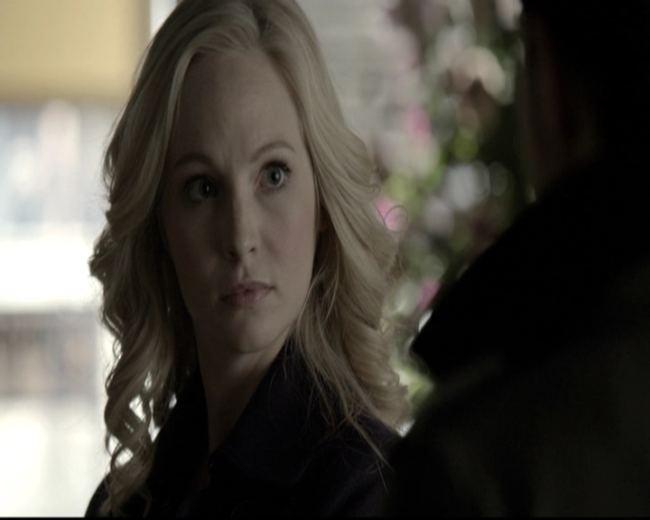 VampireDiariesWorld-dot-nl_6x12PrayerForTheDying0868.jpg