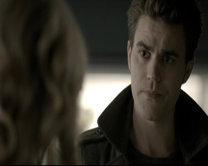 VampireDiariesWorld-dot-nl_6x12PrayerForTheDying0871.jpg