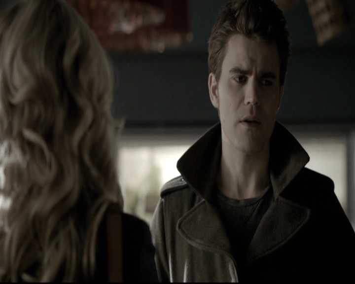 VampireDiariesWorld-dot-nl_6x12PrayerForTheDying0886.jpg