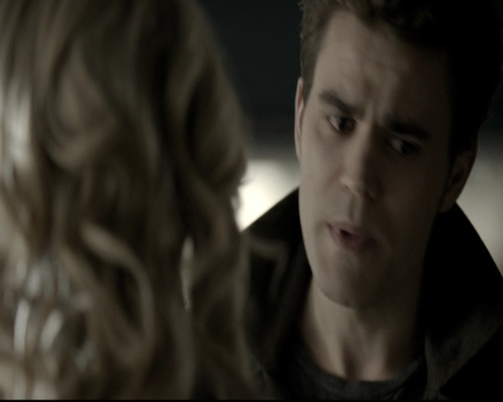 VampireDiariesWorld-dot-nl_6x12PrayerForTheDying0893.jpg