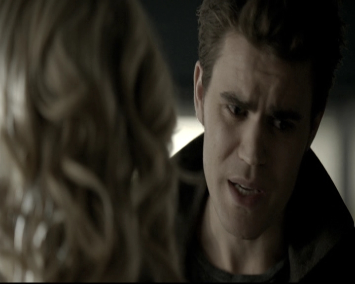 VampireDiariesWorld-dot-nl_6x12PrayerForTheDying0897.jpg