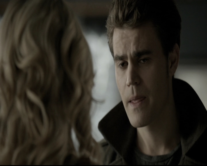 VampireDiariesWorld-dot-nl_6x12PrayerForTheDying0914.jpg