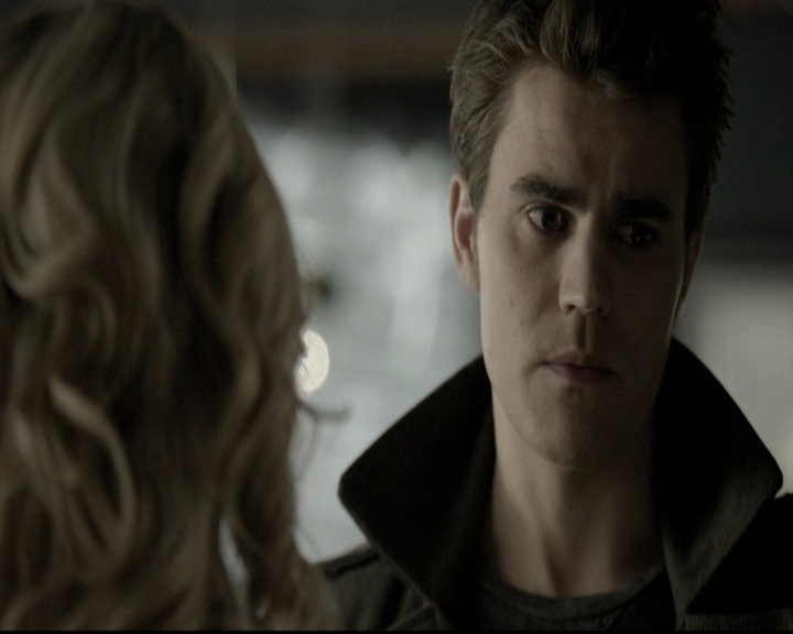 VampireDiariesWorld-dot-nl_6x12PrayerForTheDying0918.jpg