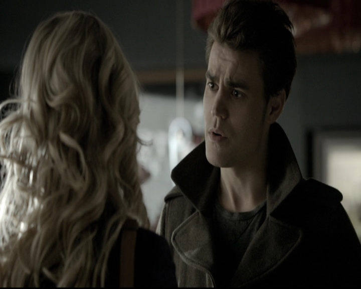 VampireDiariesWorld-dot-nl_6x12PrayerForTheDying0925.jpg