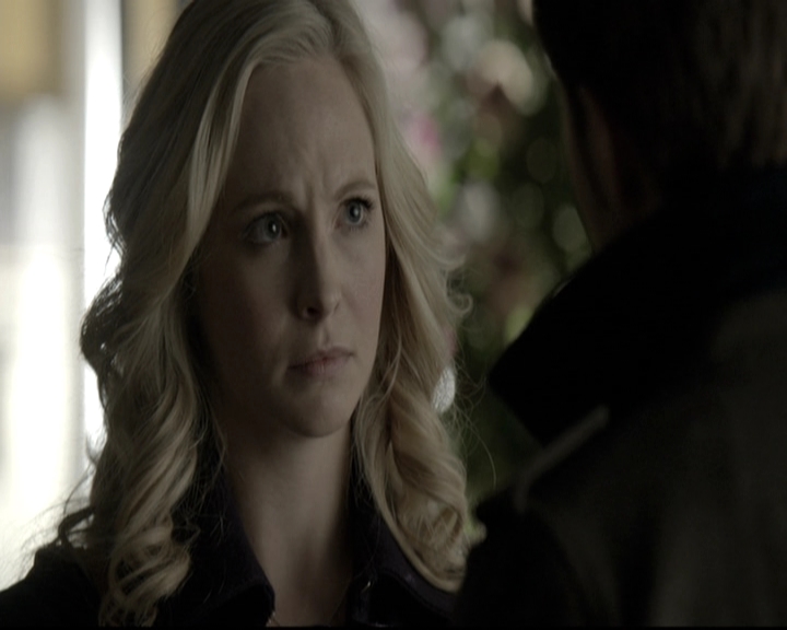 VampireDiariesWorld-dot-nl_6x12PrayerForTheDying0951.jpg