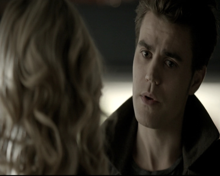 VampireDiariesWorld-dot-nl_6x12PrayerForTheDying0954.jpg