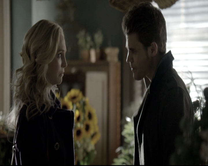 VampireDiariesWorld-dot-nl_6x12PrayerForTheDying0961.jpg