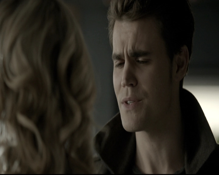 VampireDiariesWorld-dot-nl_6x12PrayerForTheDying0963.jpg