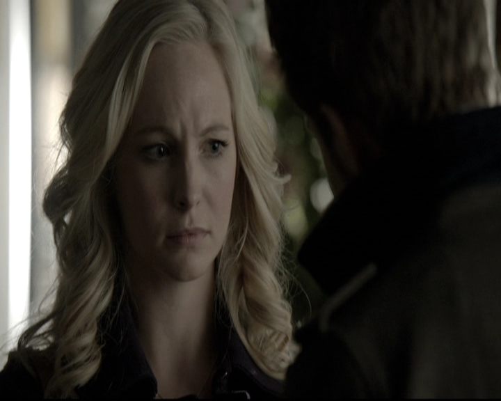 VampireDiariesWorld-dot-nl_6x12PrayerForTheDying0970.jpg