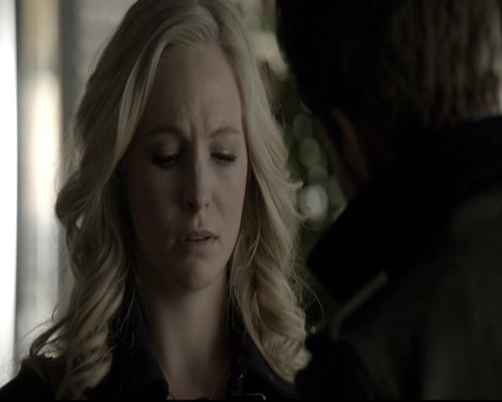 VampireDiariesWorld-dot-nl_6x12PrayerForTheDying0972.jpg