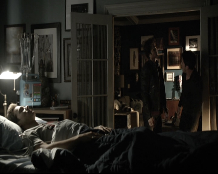 VampireDiariesWorld-dot-nl_6x12PrayerForTheDying1088.jpg