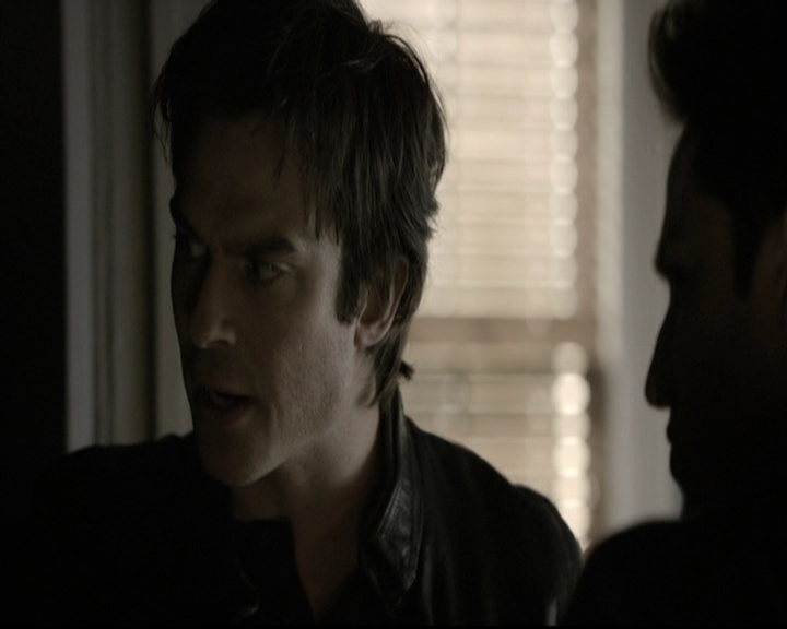 VampireDiariesWorld-dot-nl_6x12PrayerForTheDying1100.jpg