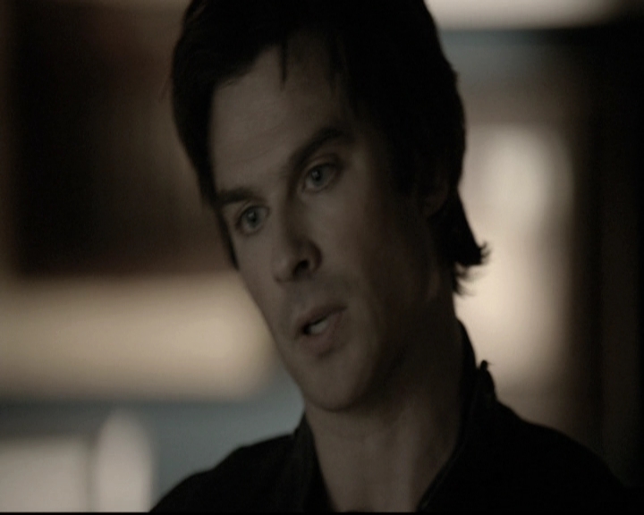 VampireDiariesWorld-dot-nl_6x12PrayerForTheDying1211.jpg