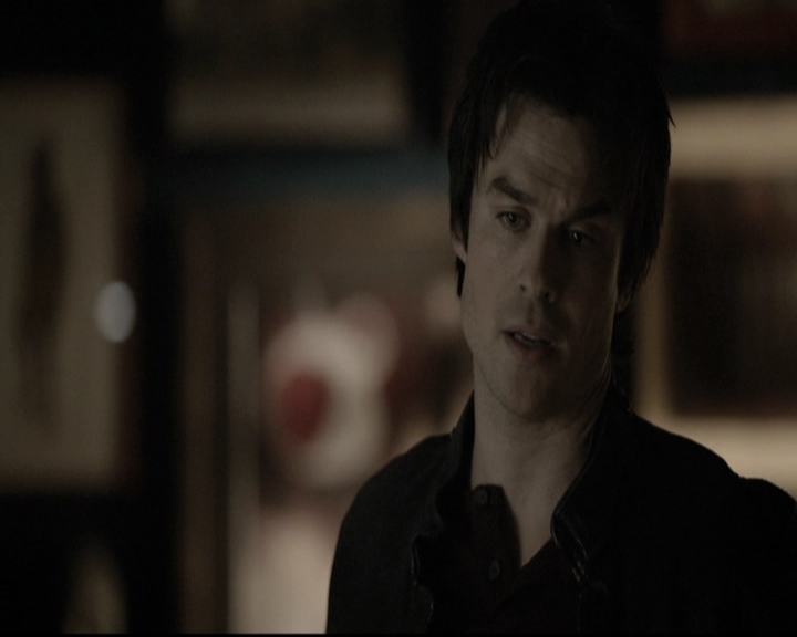 VampireDiariesWorld-dot-nl_6x12PrayerForTheDying1219.jpg