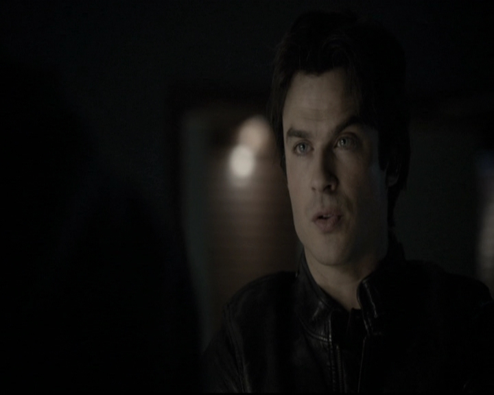 VampireDiariesWorld-dot-nl_6x12PrayerForTheDying1251.jpg