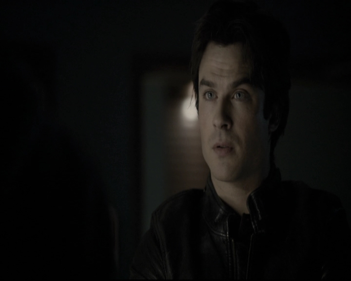 VampireDiariesWorld-dot-nl_6x12PrayerForTheDying1254.jpg