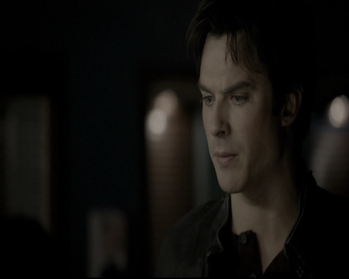 VampireDiariesWorld-dot-nl_6x12PrayerForTheDying1675.jpg