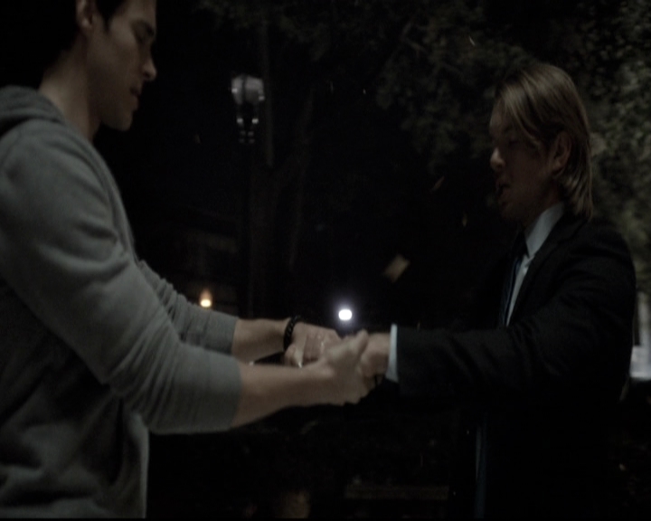 VampireDiariesWorld-dot-nl_6x12PrayerForTheDying1680.jpg