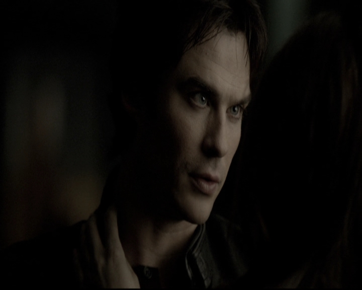 VampireDiariesWorld-dot-nl_6x12PrayerForTheDying1911.jpg