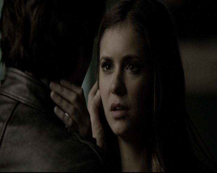 VampireDiariesWorld-dot-nl_6x12PrayerForTheDying1915.jpg