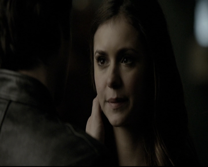 VampireDiariesWorld-dot-nl_6x12PrayerForTheDying1923.jpg