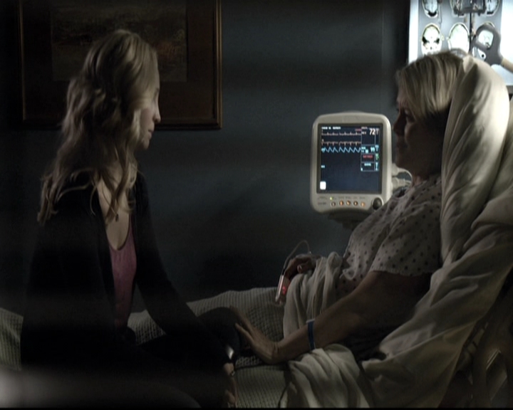 VampireDiariesWorld-dot-nl_6x12PrayerForTheDying1967.jpg