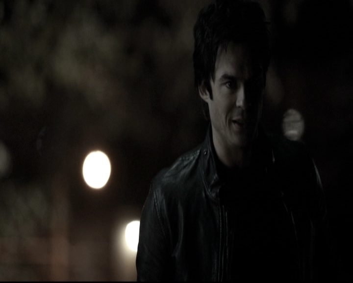 VampireDiariesWorld-dot-nl_6x12PrayerForTheDying2118.jpg