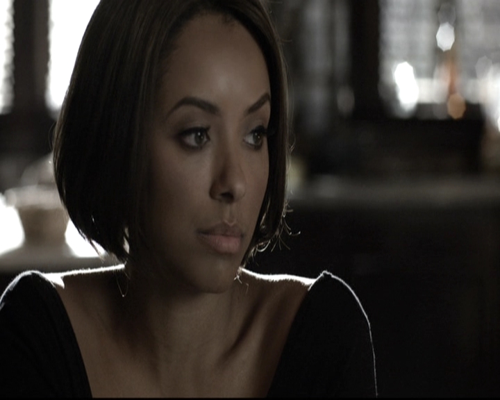 VampireDiariesWorld-dot-nl_6x13TheDayITriedTLive0027.jpg