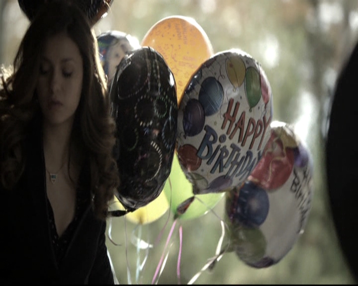 VampireDiariesWorld-dot-nl_6x13TheDayITriedTLive0061.jpg