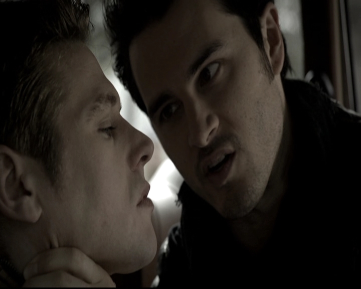 VampireDiariesWorld-dot-nl_6x13TheDayITriedTLive0382.jpg