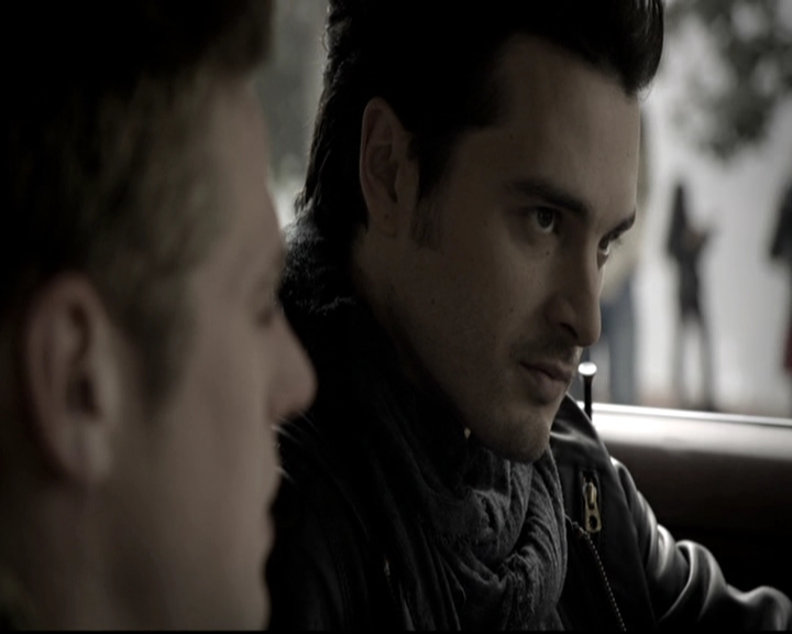 VampireDiariesWorld-dot-nl_6x13TheDayITriedTLive0408.jpg