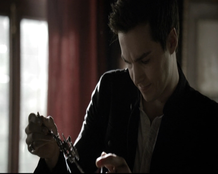 VampireDiariesWorld-dot-nl_6x13TheDayITriedTLive0417.jpg