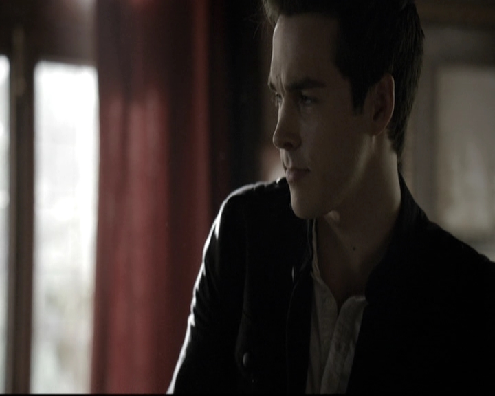 VampireDiariesWorld-dot-nl_6x13TheDayITriedTLive0418.jpg