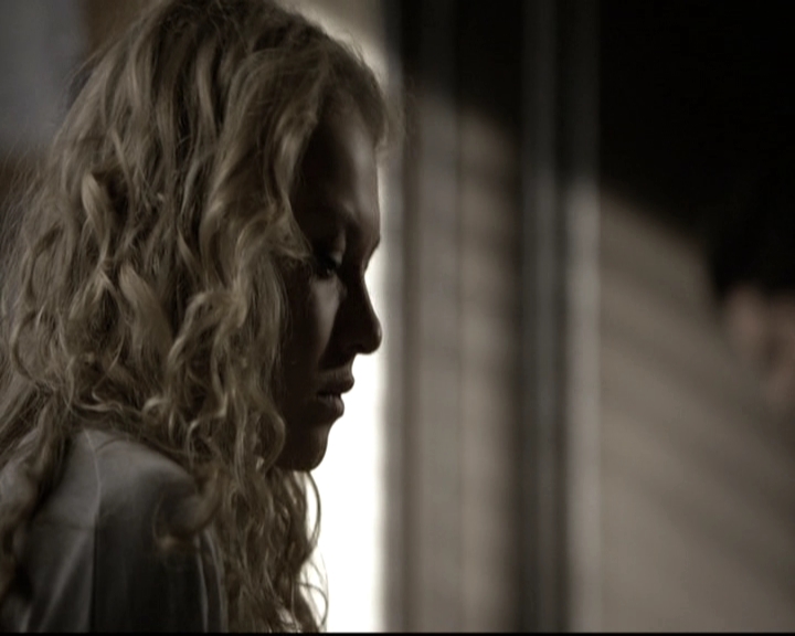 VampireDiariesWorld-dot-nl_6x13TheDayITriedTLive0473.jpg