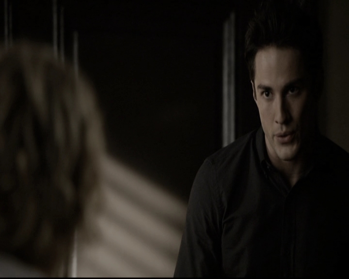 VampireDiariesWorld-dot-nl_6x13TheDayITriedTLive0492.jpg