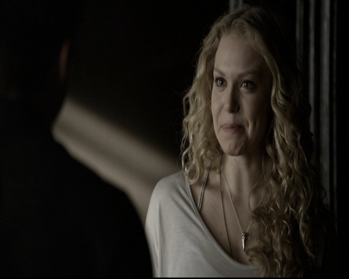 VampireDiariesWorld-dot-nl_6x13TheDayITriedTLive0515.jpg