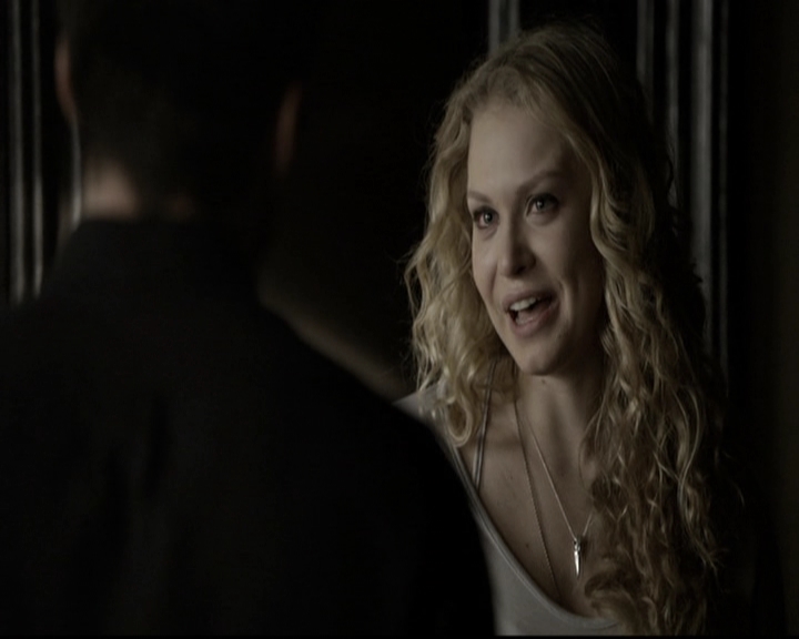 VampireDiariesWorld-dot-nl_6x13TheDayITriedTLive0522.jpg