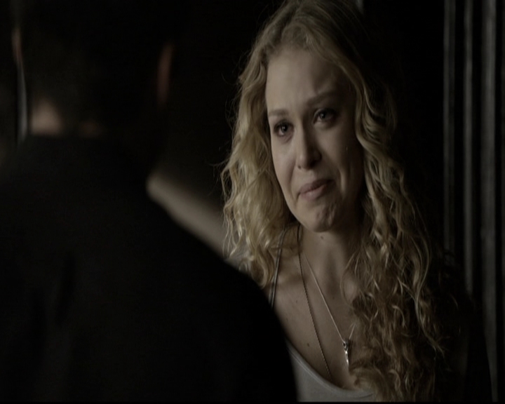 VampireDiariesWorld-dot-nl_6x13TheDayITriedTLive0530.jpg