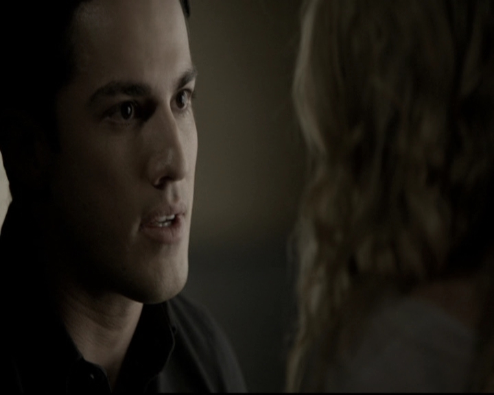 VampireDiariesWorld-dot-nl_6x13TheDayITriedTLive0541.jpg